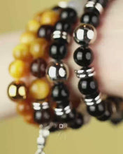 Load and play video in Gallery viewer, Beaded FZ Bracelet (FZ 寶石串珠手鍊) - 4 Types (01 - 04)
